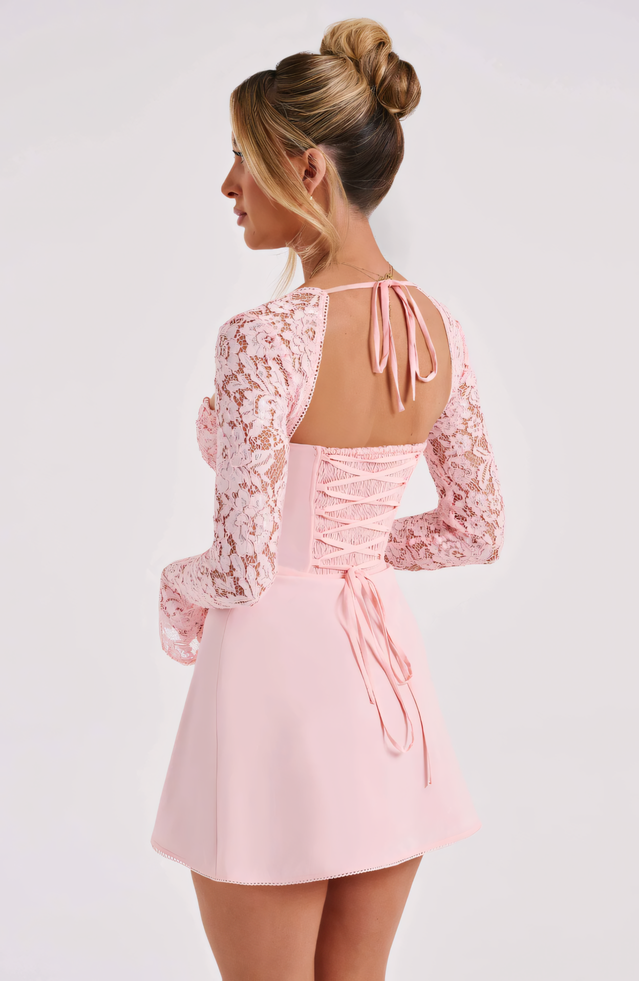 שמלת דגם אמנדה